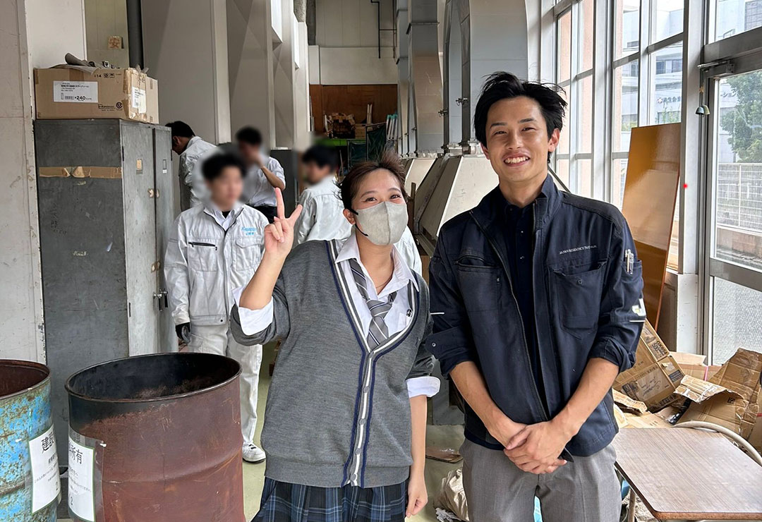 文化祭のアトラクション製作に取り組んだ高校生の皆さん